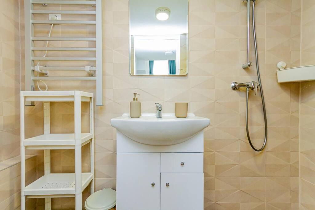 Apartamento Kazinczy New Life By Nw *
